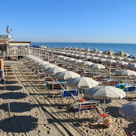 Malibu 4 Pineto